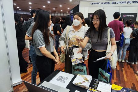 TARUMT Career Fair 2025 (2)